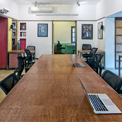 Coworking spaces flexi desk area